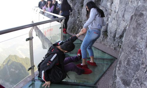 張家界國家森林公園、天門山玻璃棧道三日游